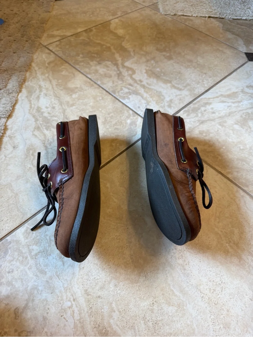 Authentic Sherry  Original (A/O) 2-Eye Boat Shoe. SZ 8.5 W, EUC